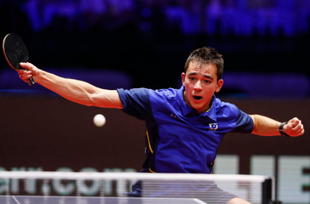 让观众对他 让观众对他