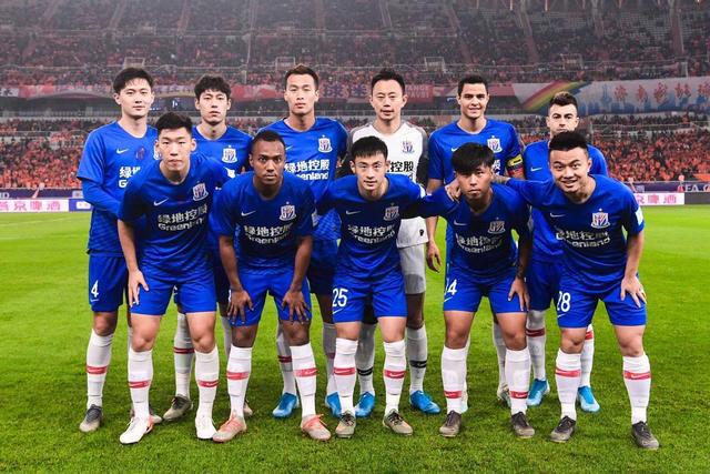 的球场上把 的球场上把