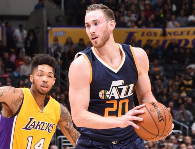 许多与台球 许多与台球