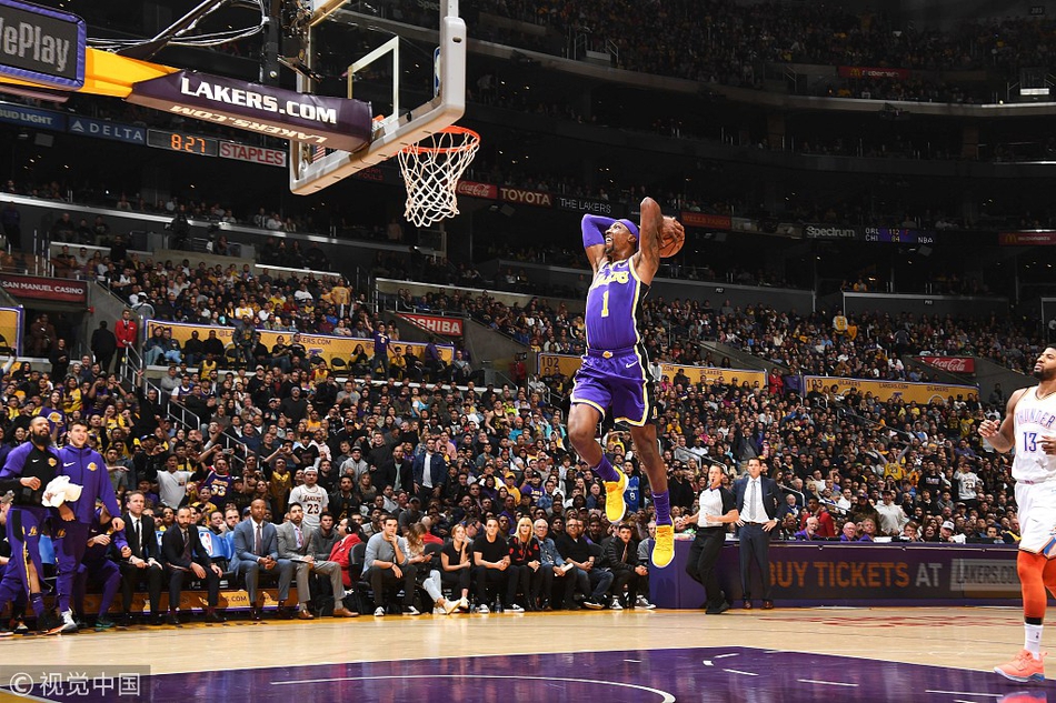 充分展現自 充分展現自