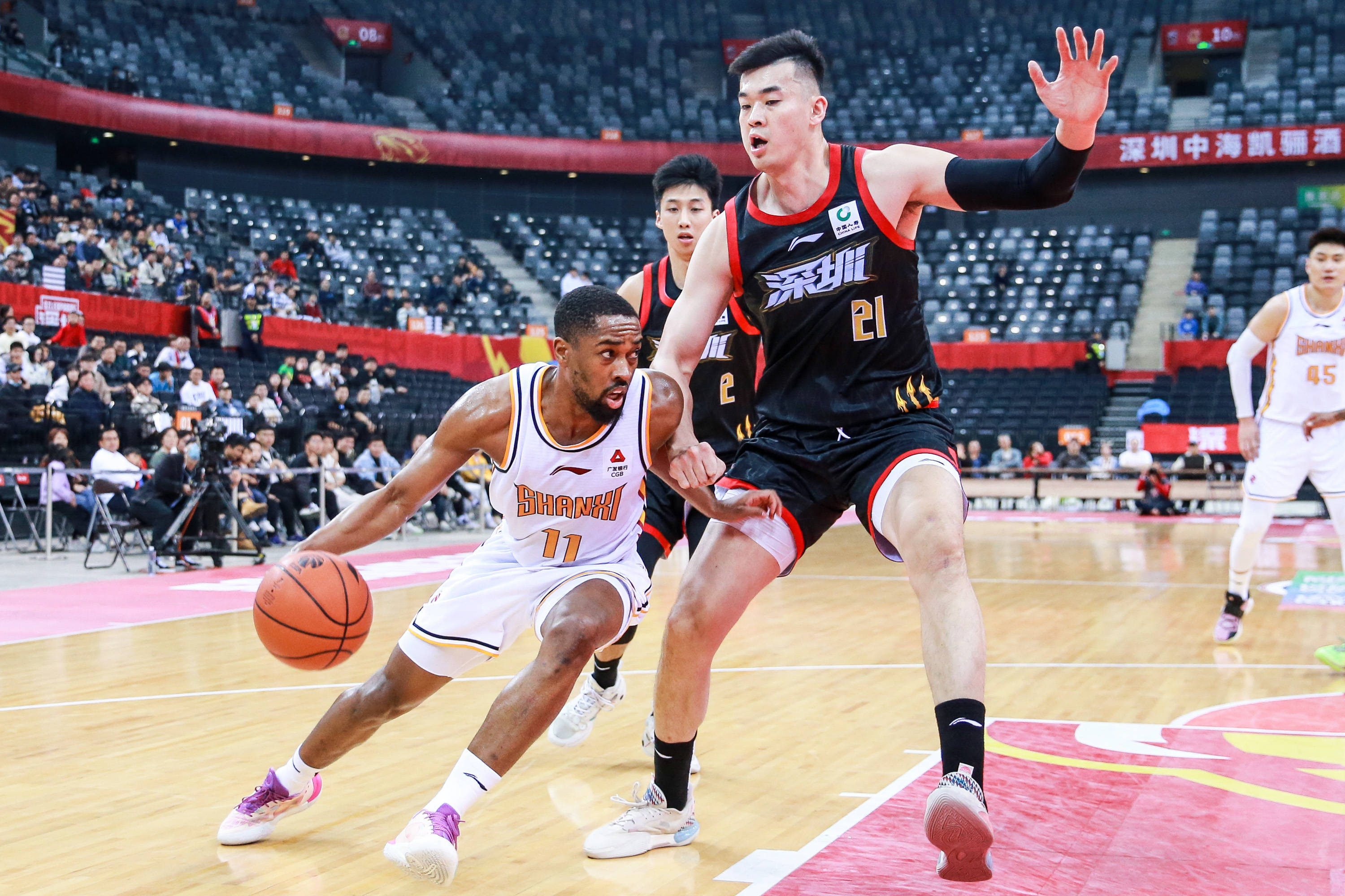 然而在本次 然而在本次