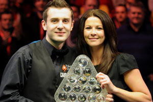 葡萄牙5-2丹麦120分钟数据：射门18-14，射正11-4.