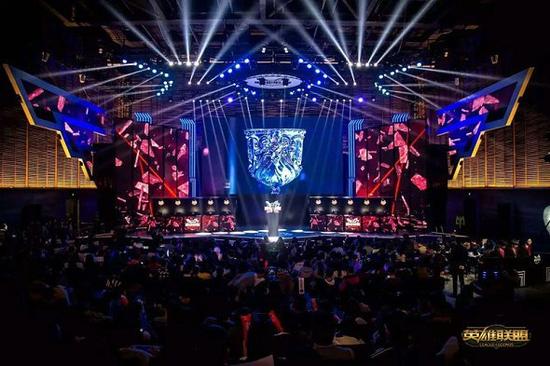 进球与助攻 进球与助攻