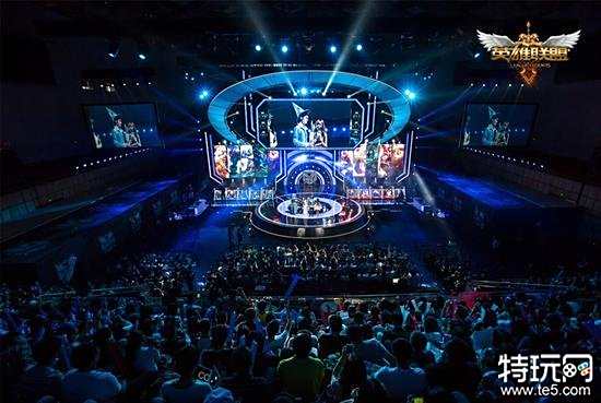 甚至在整个 甚至在整个