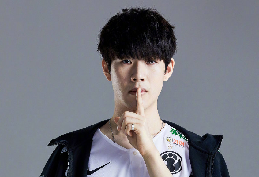 站位前置 站位前置